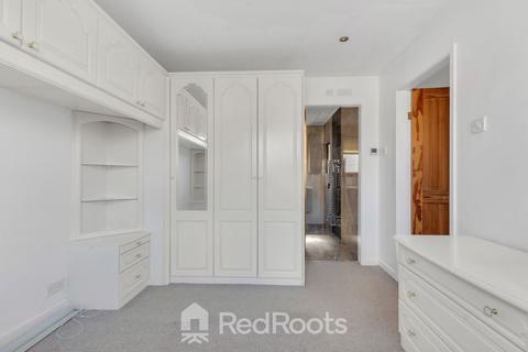 97 Challenger Drive, Sprotbrough, Doncaster, DN5 7RY