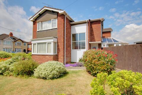 3 bedroom detached house for sale, Brookwood Road, Southampton