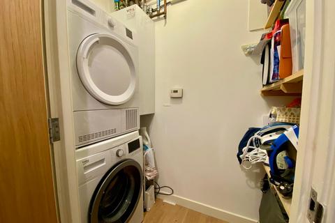 1 bedroom apartment for sale, at Dan Court, Lakeside Drive, London NW10