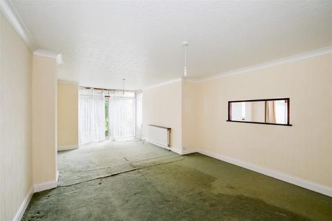 2 Nevin Drive, London, E4 7LH