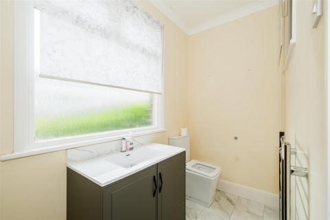 2 Nevin Drive, London, E4 7LH
