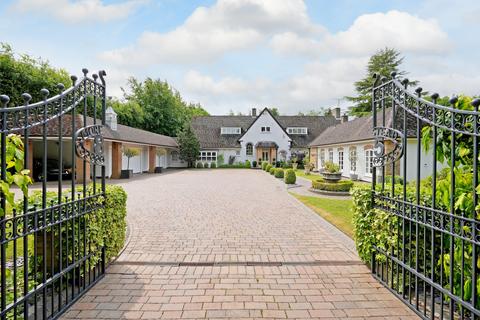 6 bedroom detached house for sale, Dore Road, Dore, S17 3ND