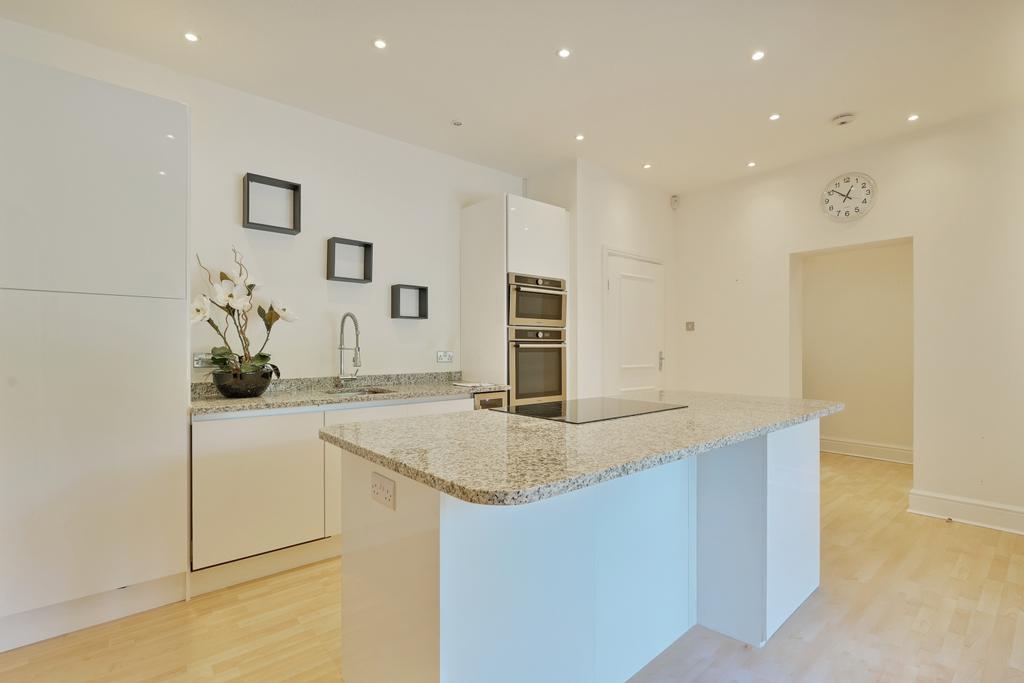 Annexe Kitchen