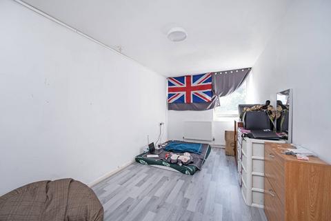 1 bedroom flat for sale, Mead Place, Hackney, London, E9