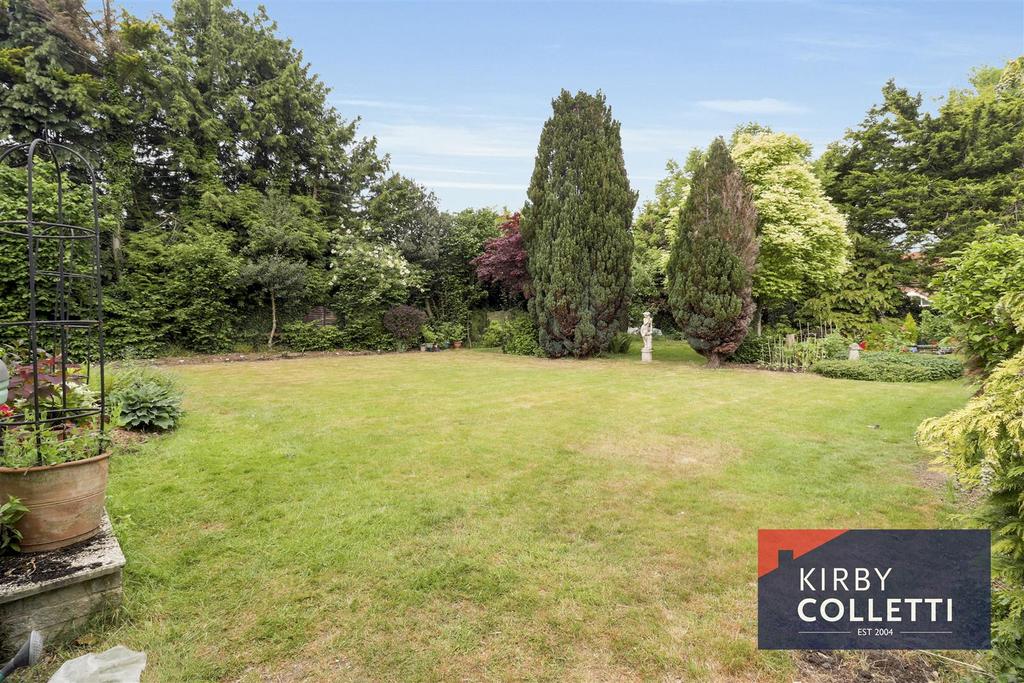 Rear garden