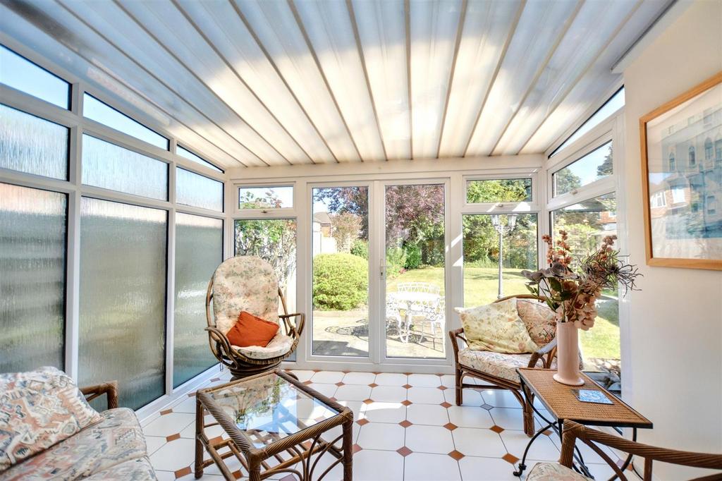 Conservatory 1.jpeg