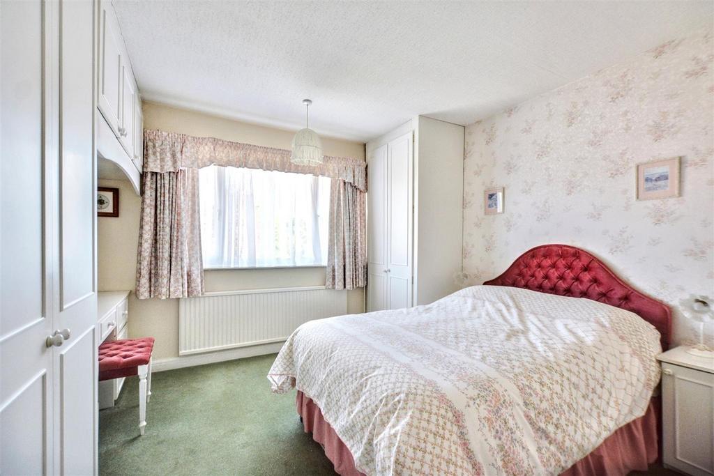 Bedroom 1 2.jpeg