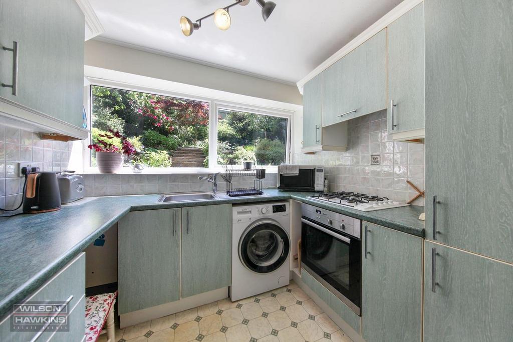 8 Leigh Court, Byron Hill Road - B6 Qdb LJX970jc VKBt