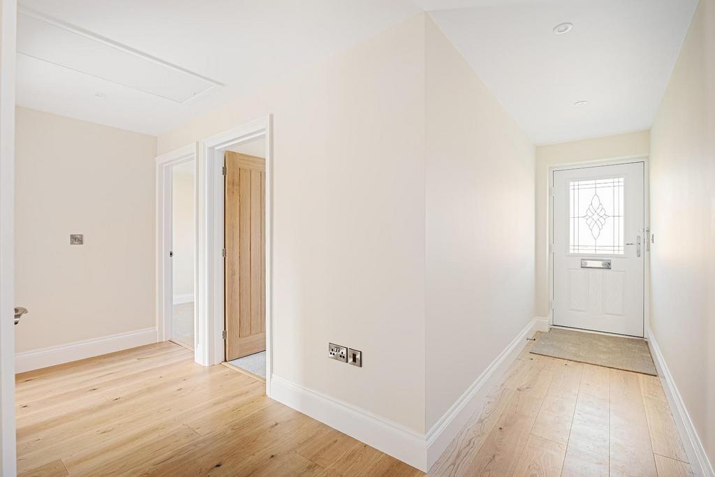 14 St Andrews Court-13.jpg