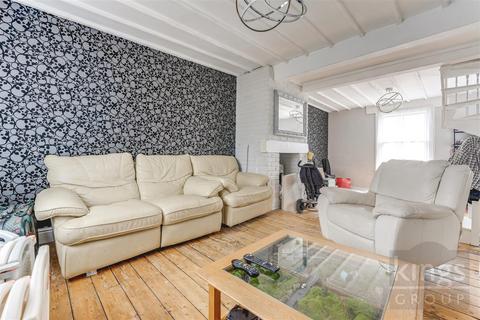 4 bedroom end of terrace house for sale, Marshgate Drive, Hertford