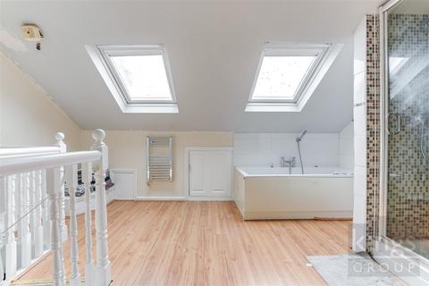 9 Marshgate Drive, Hertford, SG13 7AQ