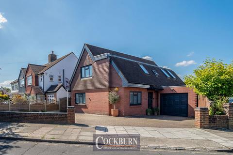 18a Packmores Road, London, SE9 2NA