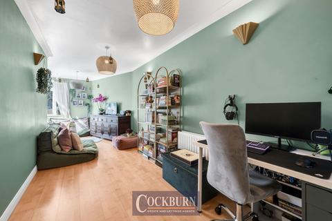 18a Packmores Road, London, SE9 2NA