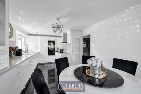 18a Packmores Road, London, SE9 2NA