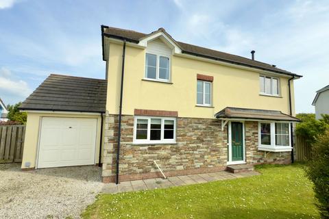 5 Trecarne Gardens, Delabole, PL33 9DP