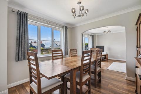 5 Trecarne Gardens, Delabole, PL33 9DP