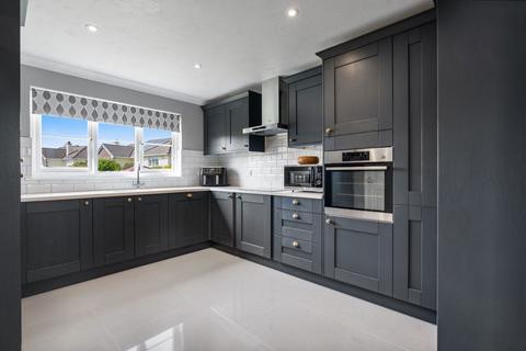 5 Trecarne Gardens, Delabole, PL33 9DP
