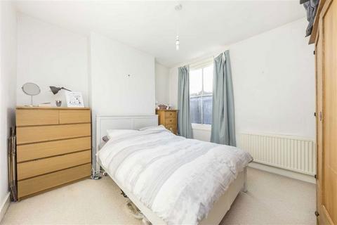 1 bedroom flat for sale, Dinsdale Road, London SE3