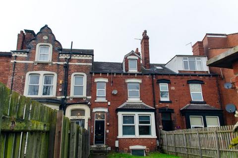 1 bedroom in a house share to rent, Belle Vue Road, Leeds LS3
