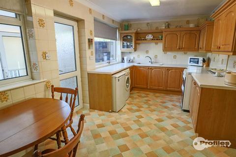 3 bedroom semi-detached house for sale, Bardon Road, Barwell