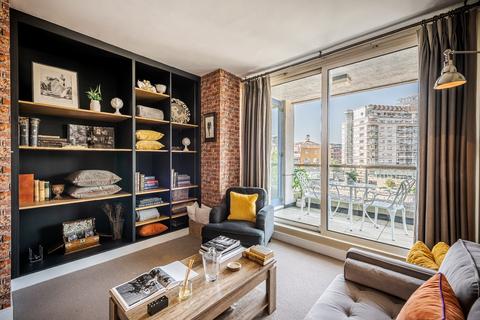 2 bedroom apartment for sale, Thames Quay, SW10