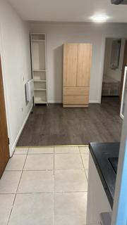 1 bedroom apartment to rent, Clapton Common E5