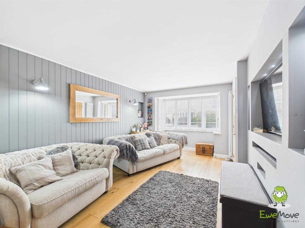Ewe Move Estate Agents Basingstoke 7 Basingfield Cl