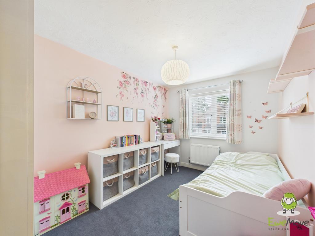 Ewe Move Estate Agents Basingstoke 7 Basingfield Cl