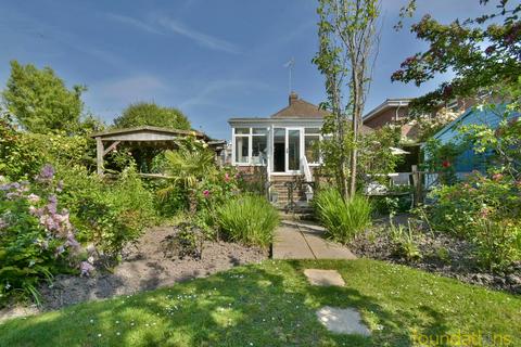 3 bedroom detached bungalow for sale, Barnhorn Road, Bexhill-on-Sea, TN39