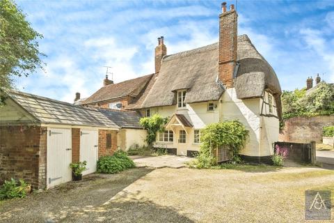 3 bedroom semi-detached house for sale, Lower Way, Buckingham MK18