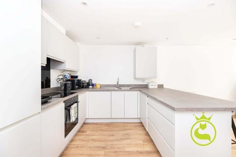 2 bedroom flat for sale, Bournemouth Road, Poole BH14