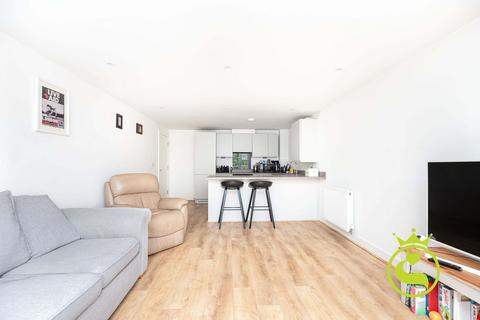 2 bedroom flat for sale, Bournemouth Road, Poole BH14