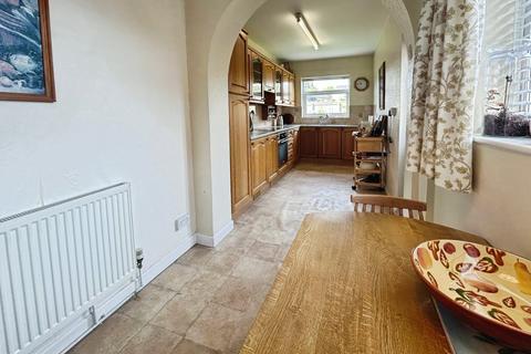 undefined, Pine Gardens, Upton, Chester, Cheshire, CH2