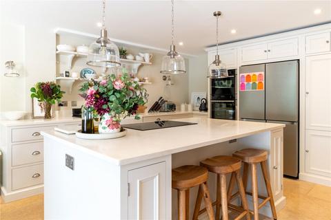 4 bedroom semi-detached house for sale, Russell Road, Buckhurst Hill, Essex, IG9
