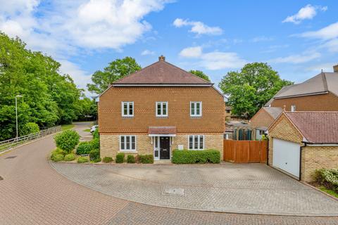 undefined, Millfield Close, Horley, Surrey, RH6