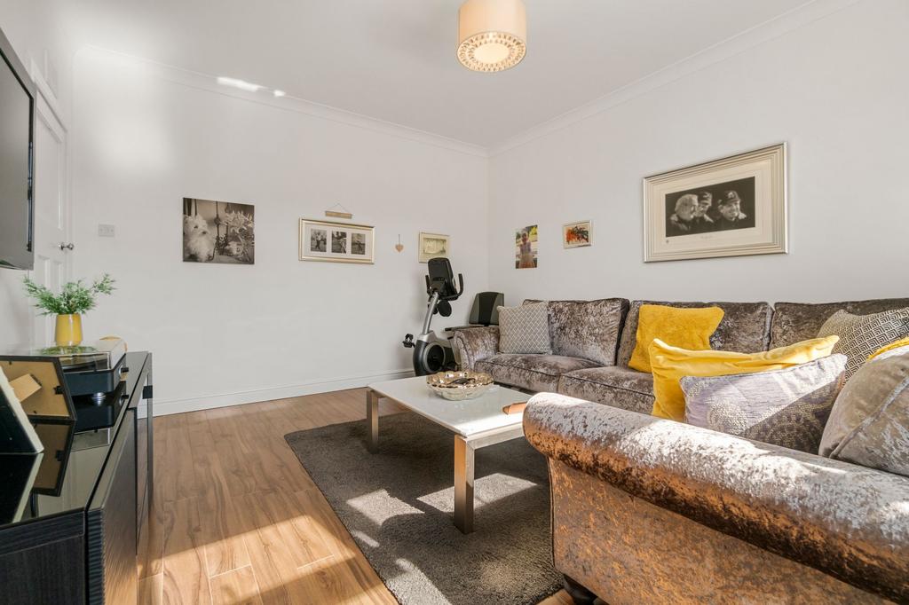 Lounge/3rd Bedroom