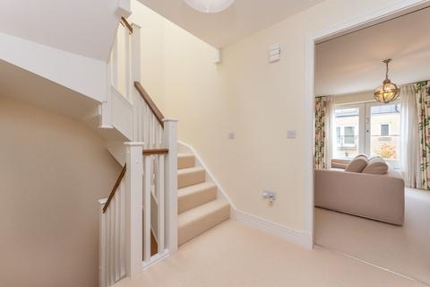 4 bedroom terraced house to rent, 36 Larkfield Gardens, Trinity, Edinburgh, EH5
