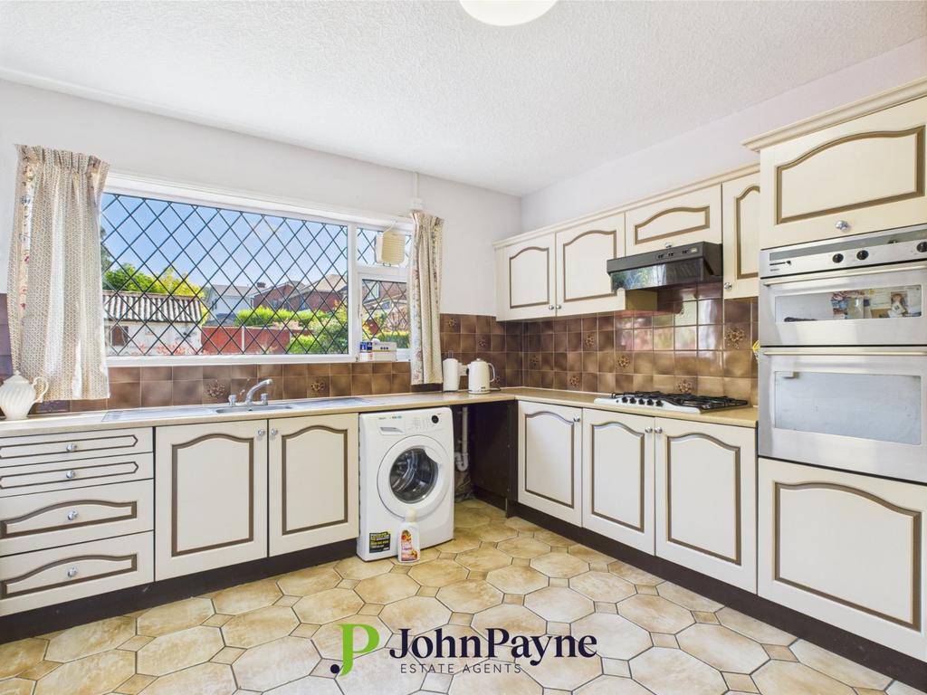 Fitted Kitchen