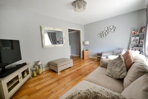 3 bedroom semi-detached house for sale, St. Catherines Street, Radcliffe-On-Trent, Nottingham