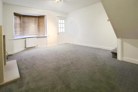 2 bedroom semi-detached house to rent, Petworth Close, Wythenshawe, Manchester, M22