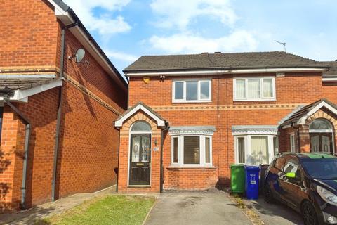2 bedroom semi-detached house to rent, Petworth Close, Wythenshawe, Manchester, M22