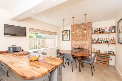 82 Dransfield Road, Sheffield, S10 5RQ
