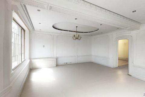 4 bedroom apartment for sale, Prince Albert Road, London NW8