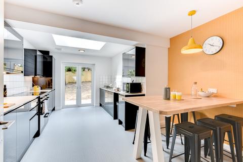 1 bedroom house of multiple occupation to rent, Talbot Crescent, Brighton BN1