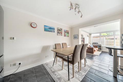50 Hare Lane, Godalming, GU7 3EE
