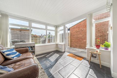 50 Hare Lane, Godalming, GU7 3EE