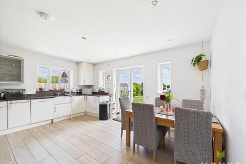 6 Bell View, Cross Houses, Shrewsbury, SY5 6JQ