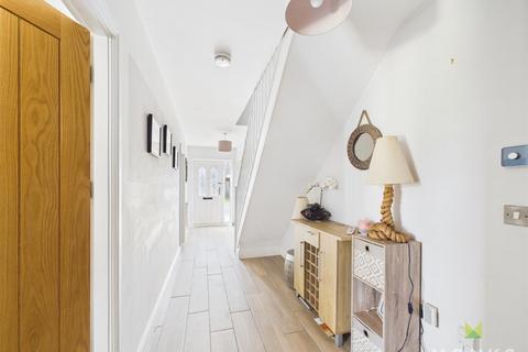 6 Bell View, Cross Houses, Shrewsbury, SY5 6JQ