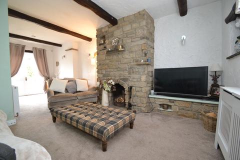2 bedroom cottage for sale, Thackley, Thackley BD10