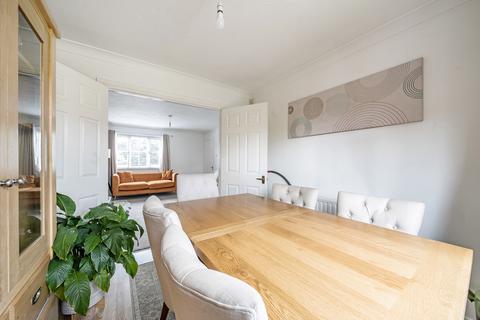 8 Benson Close, Abbeymead, Gloucester, GL4 5FS